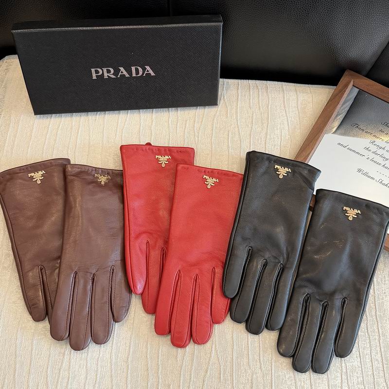 Prada gloves hm33